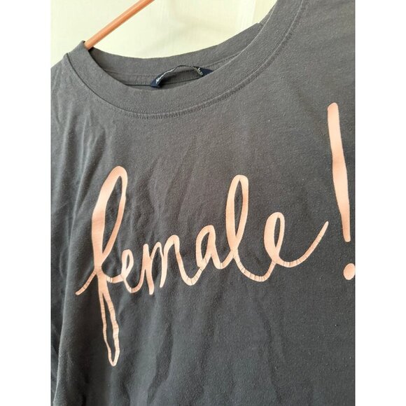 Abercrombie & Fitch women’s size large FEMALE t-shirt - Picture 3 of 8